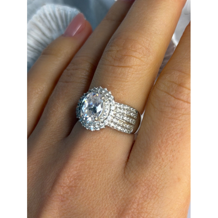 Beautiful 925 Sterling Silver Cz Ring Size 8