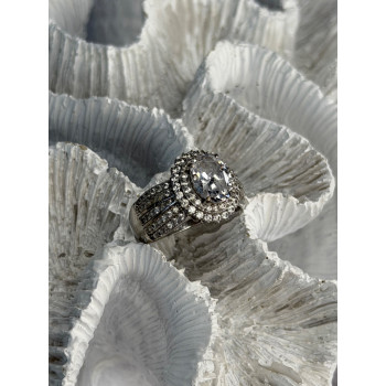 Beautiful 925 Sterling Silver Cz Ring Size 8