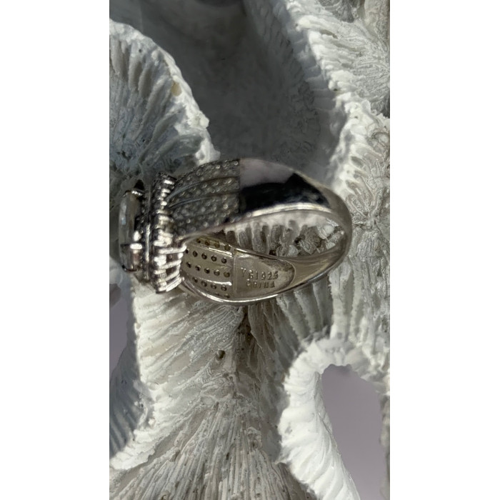 Beautiful 925 Sterling Silver Cz Ring Size 8