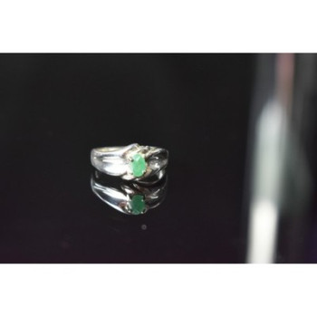 925 Sterling Silver Emerald Ring Size 9.5