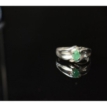 925 Sterling Silver Emerald Ring Size 9.5