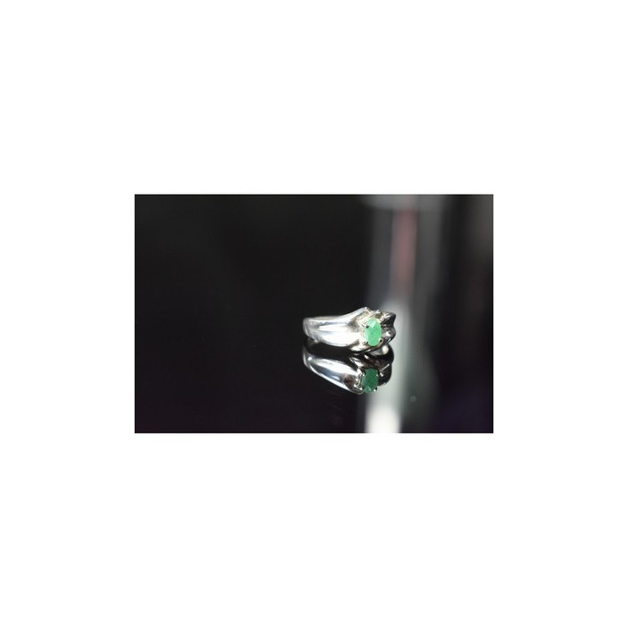 925 Sterling Silver Emerald Ring Size 9.5