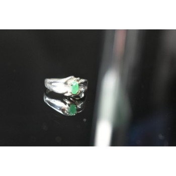 925 Sterling Silver Emerald Ring Size 9.5