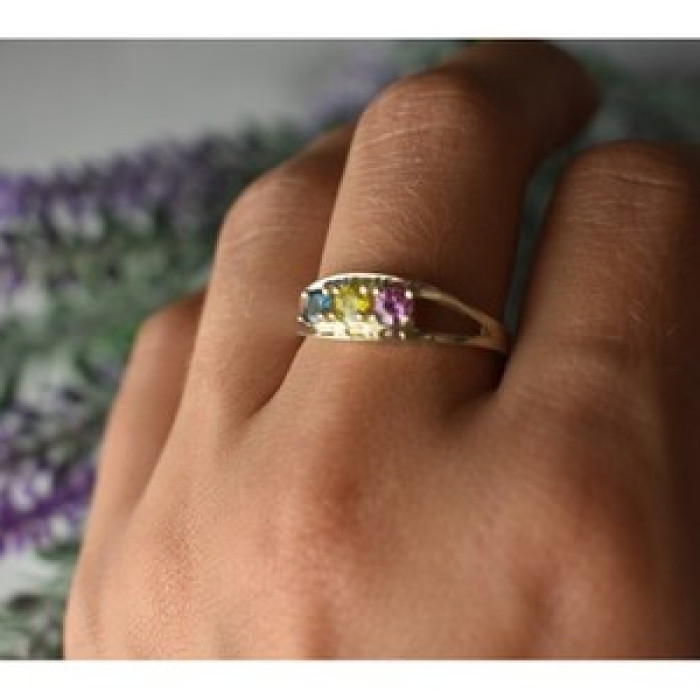 925 Sterling Silver Multicolor CZ Ring Size 9.5
