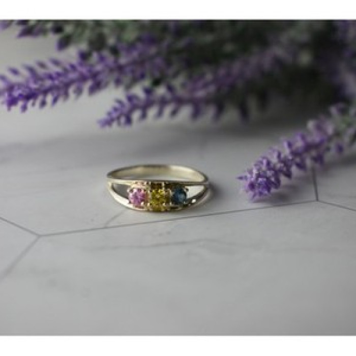 925 Sterling Silver Multicolor CZ Ring Size 9.5