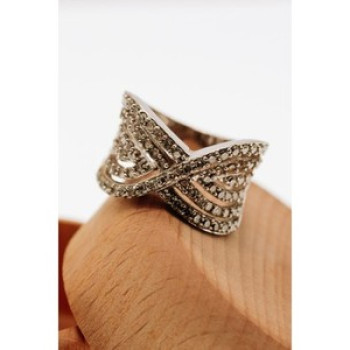 925 Sterling Silver CZ Ring Size 6.5