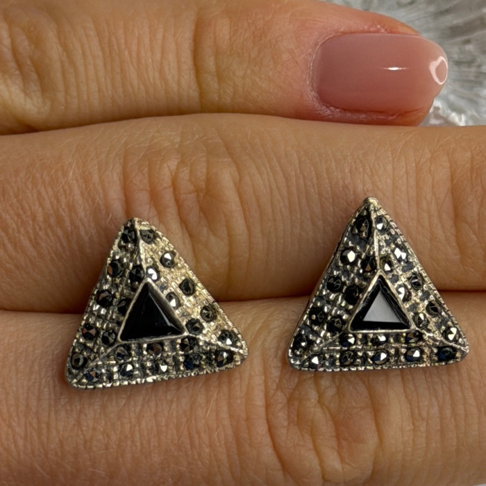 Vintage 925 Sterling Silver Onyx & Marcasite Earrings