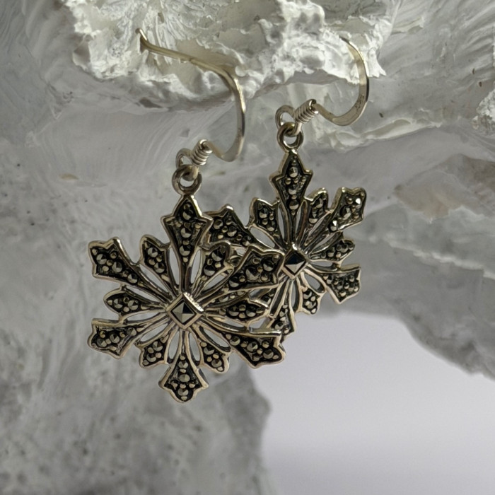 925 Sterling Silver Marcasite Snowflake Earrings