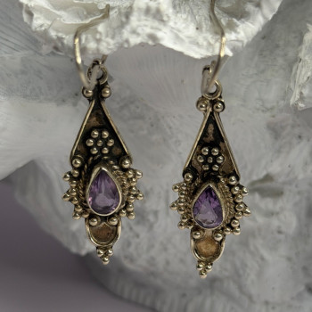 Vintage 925 Sterling Silver Amethyst Earrings