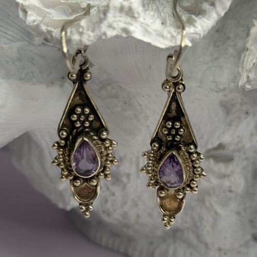 Vintage 925 Sterling Silver Amethyst Earrings