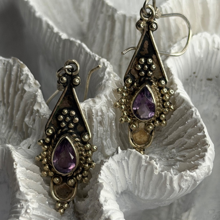 Vintage 925 Sterling Silver Amethyst Earrings