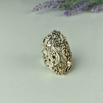 Vintage 925 Sterling Silver Ring Size 7.5