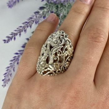 Vintage 925 Sterling Silver Ring Size 7.5