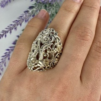 Vintage 925 Sterling Silver Ring Size 7.5