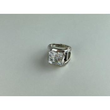 925 Sterling Silver CZ Ring Size 6.5