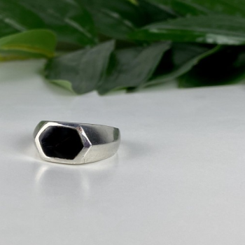 925 Sterling Silver Black Nephrite (Jade)  Ring Size 10