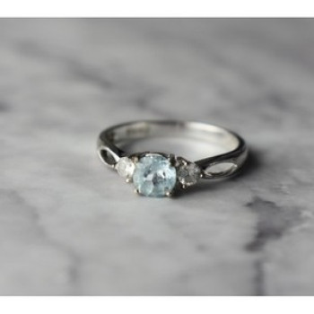 925 Sterling Silver Blue Spinel and CZ Ring Size 7.5