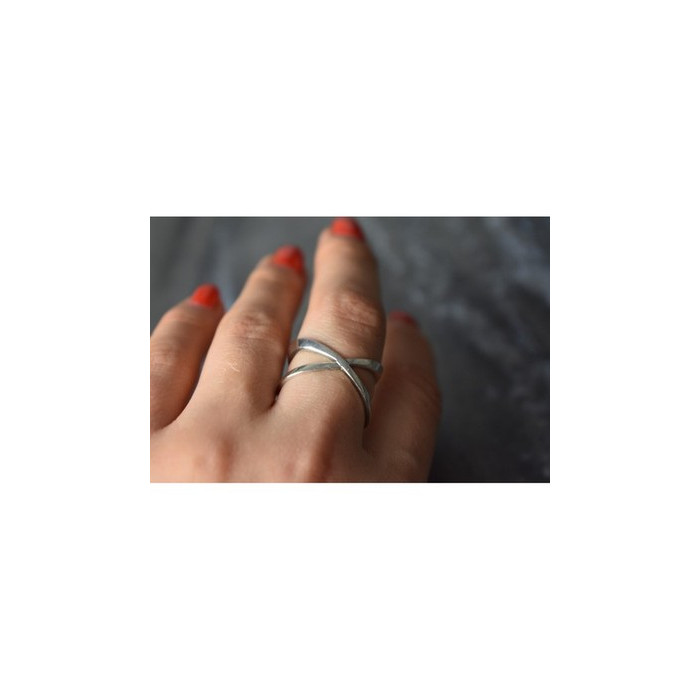 Handmade 925 Sterling Silver Ring Size 7.5