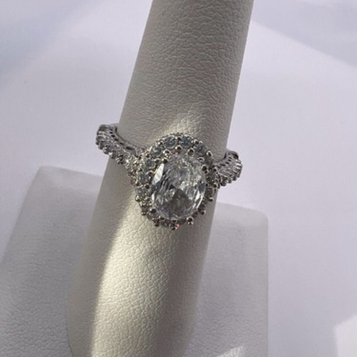 925 Sterling Silver CZ Ring Size 5.5