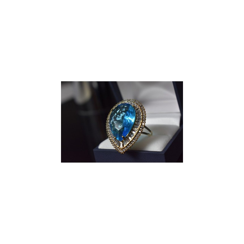 925 Sterling Silver with Gilding Blue Alpanite & CZ Ring Size 7.5