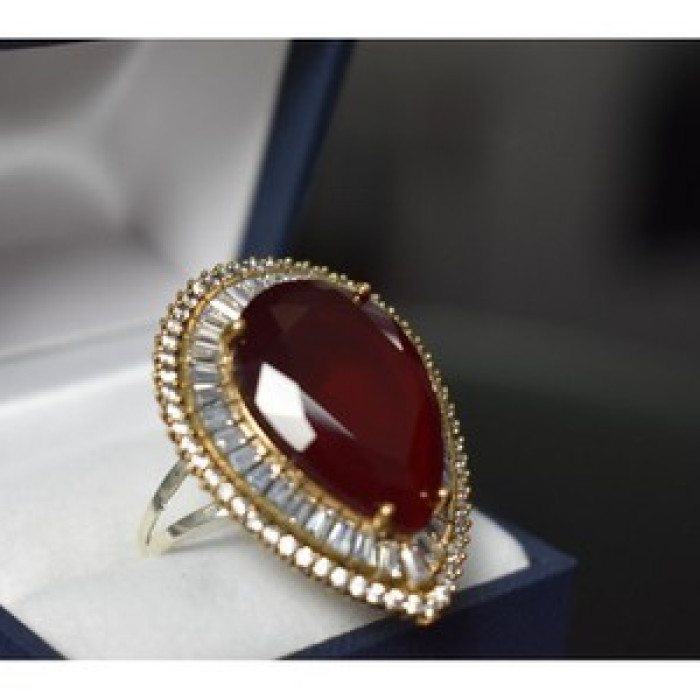 925 Sterling Silver With Gilding Red Alpanite Ring Size 9.5