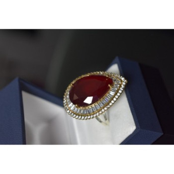 925 Sterling Silver with Gilding Red Alpanite  Ring Size 9.5