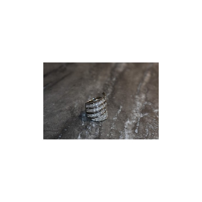 Beautiful 925 Sterling Silver CZ Ring Size 6.5