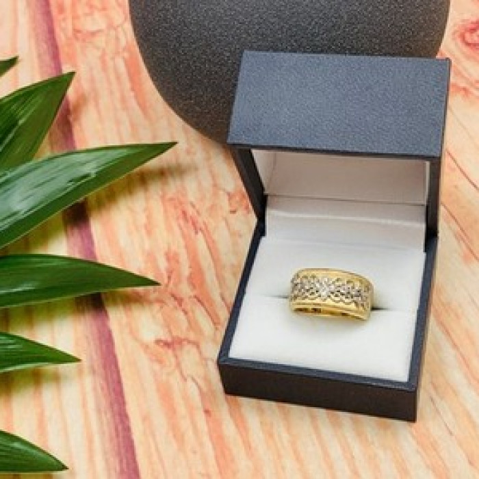 925 Sterling Silver Gold Plated CZ Ring Size 7
