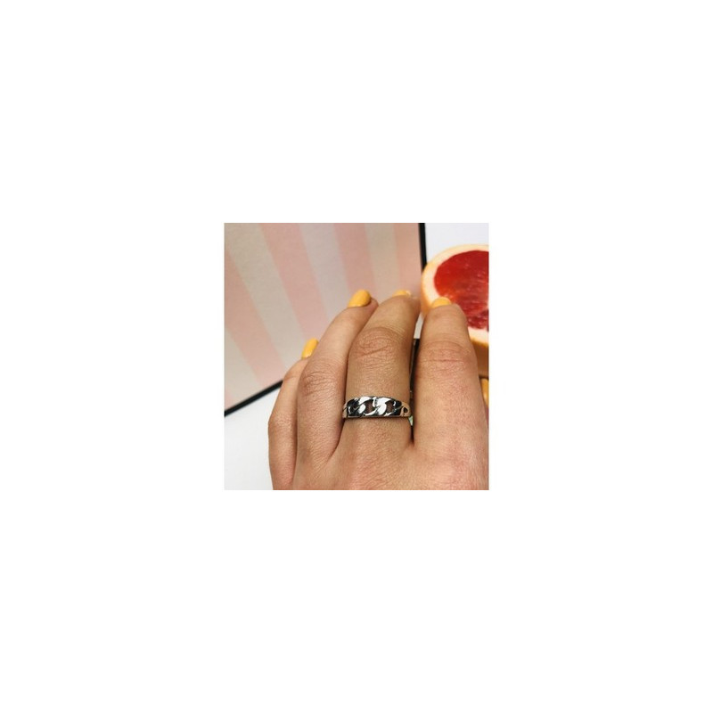 925 Sterling Silver Ring Size 7