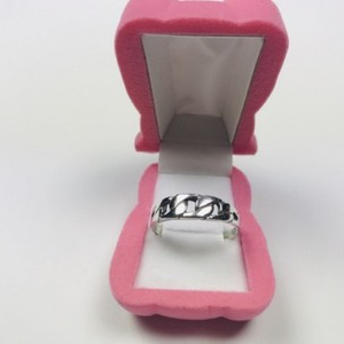 925 Sterling Silver Ring Size 7