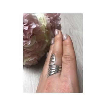 925 Sterling Silver Ring Size 7.5 (Adjustable)