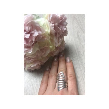 925 Sterling Silver Ring Size 7.5 (Adjustable)