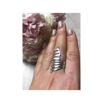 925 Sterling Silver Ring Size 7.5 (Adjustable)