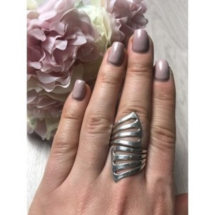 925 Sterling Silver Ring Size 7.5 (Adjustable)