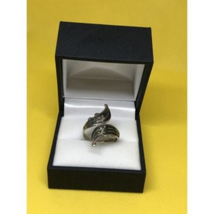 Vintage 925 Sterling Siamese Silver Ring Size 7.5
