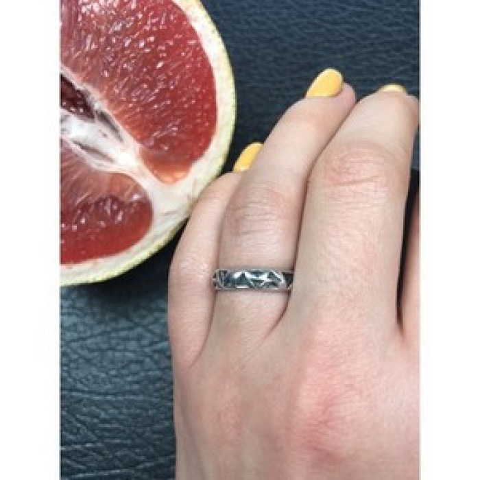 925 Sterling Silver Ring Size 6.5