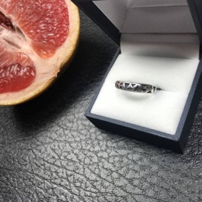 925 Sterling Silver Ring Size 6.5