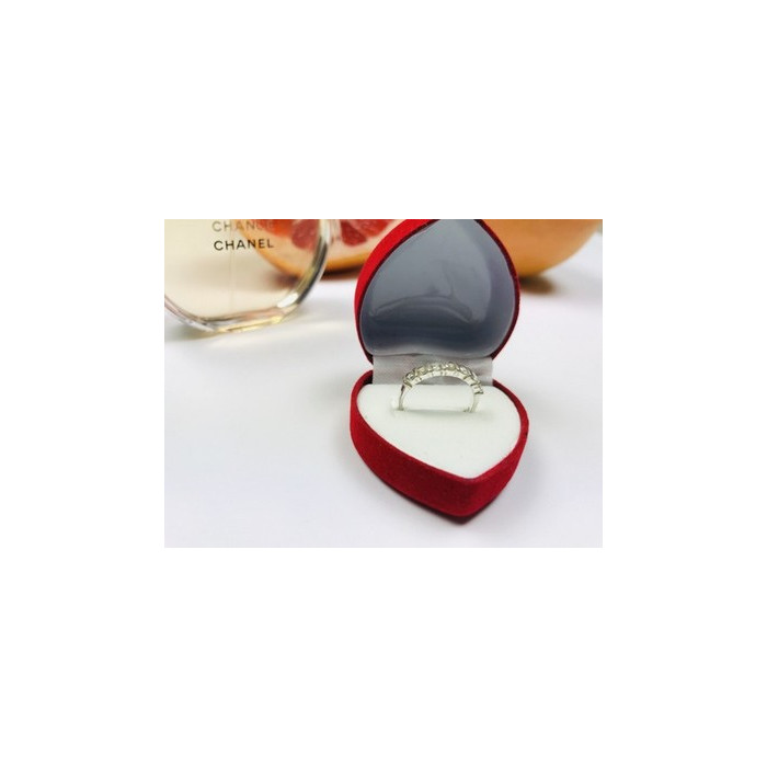 925 Sterling Silver CZ Ring Size 6.5