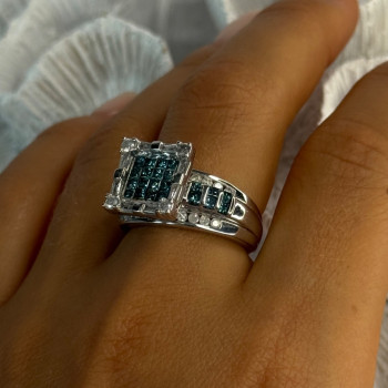 10K White Gold Aquamarine & White Topaz Ring Size 8