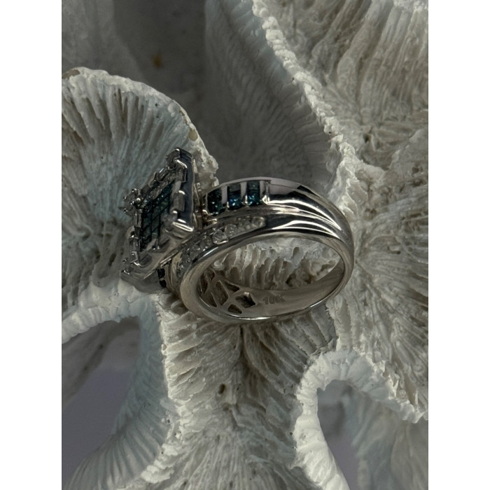 10K White Gold Aquamarine & White Topaz Ring Size 8