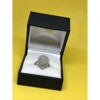 925 Sterling Silver CZ Ring Size 5.5