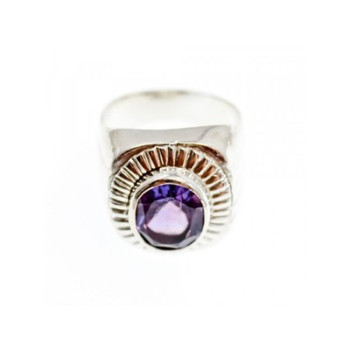 Vintage 925 Sterling Silver Amethyst Ring Size 8