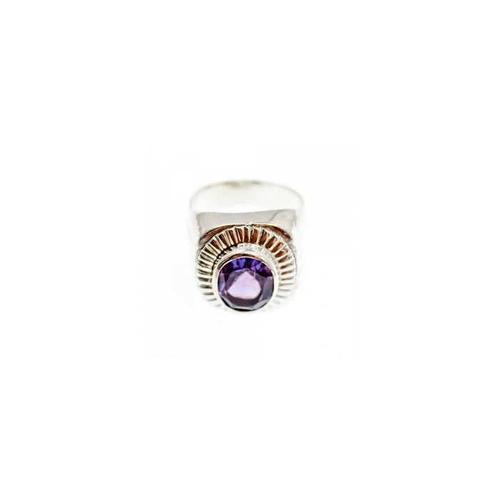 Vintage 925 Sterling Silver Amethyst Ring Size 8