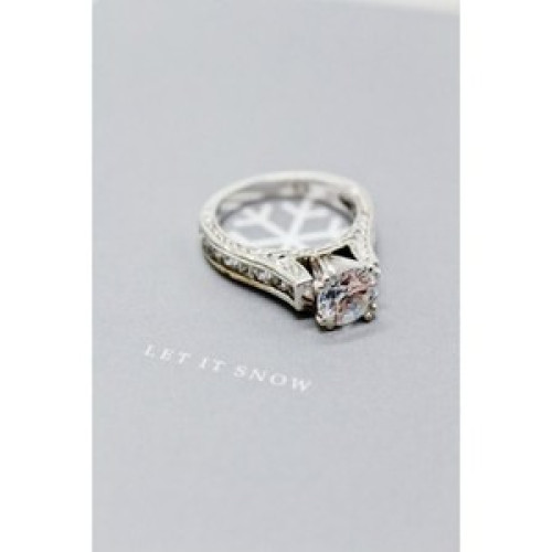 925 Sterling Silver CZ Ring Size 7.5
