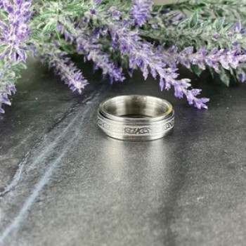 Men's Ring 