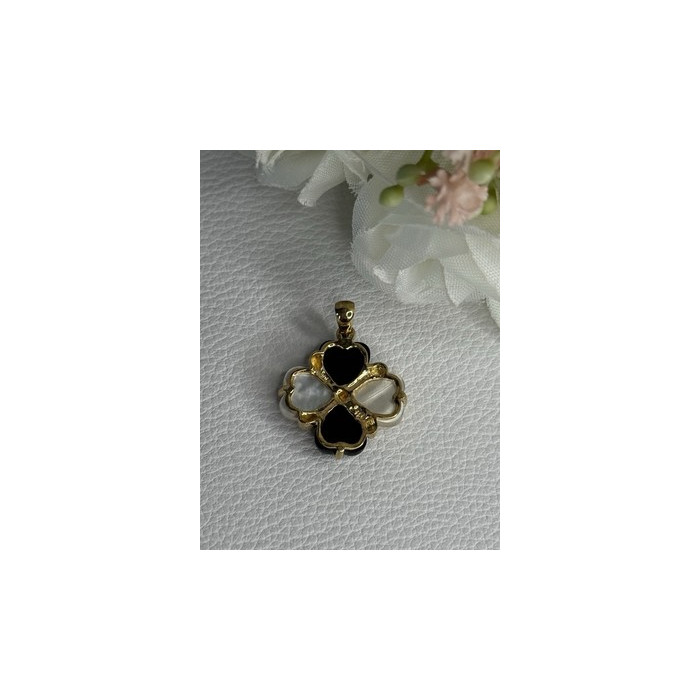 Elegant 10k Yellow Gold Onyx & Abalone Pendant Length 1 Inch