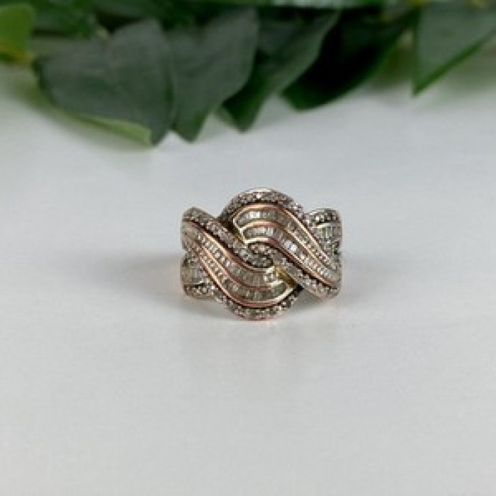 Beautiful Ring With CZ Size 7.5