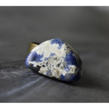 Designer's Ring with Sodalite Size 7.5