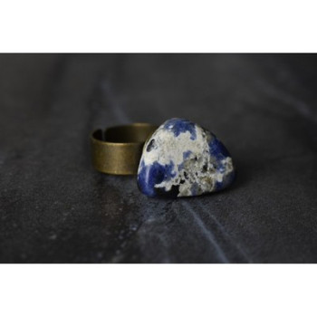 Designer's Ring with Sodalite Size 7.5