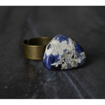Designer's Ring with Sodalite Size 7.5